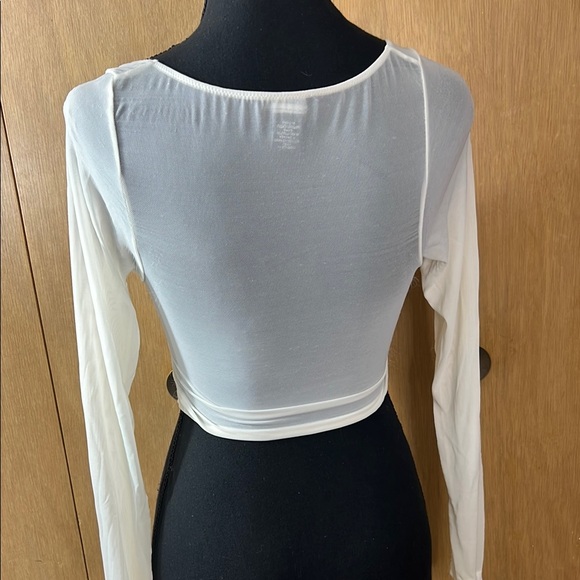 Sincerely Jules Off-White Sheer and Lace Long Sleeve Top - Picture 4 of 4